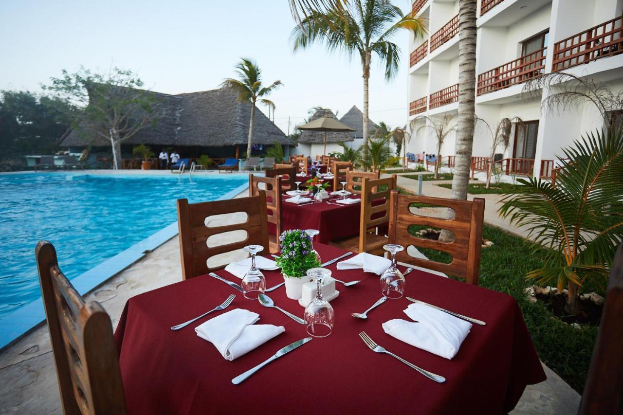 Malika Nungwi Hotel Exterior photo