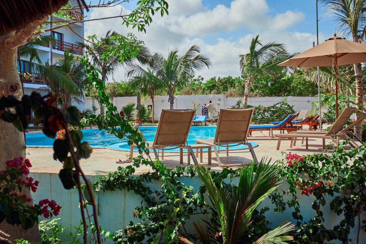 Malika Nungwi Hotel Exterior photo